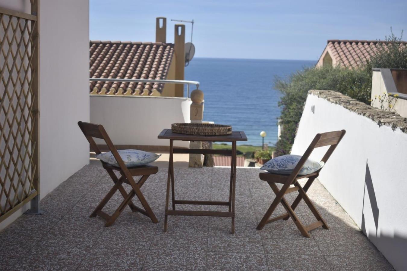 Casa Vacanze Funtana Meiga Càbras Buitenkant foto