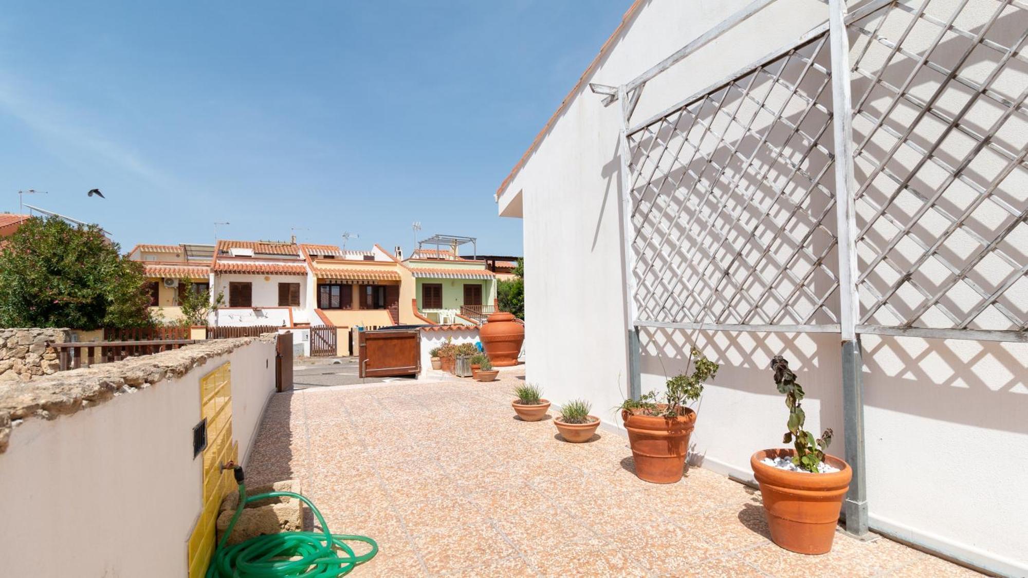 Casa Vacanze Funtana Meiga Càbras Buitenkant foto